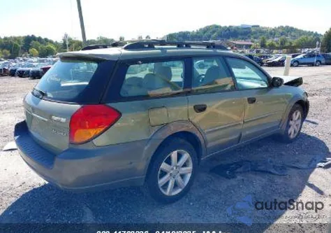 2007 Subaru Outback 2.5I from USA, damaged, VIN 4S4BP61C177301325